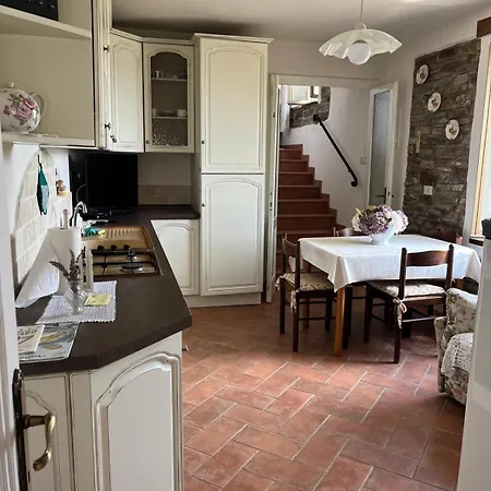 Casa vacanze Casa Da Antonia 850 Asl Ronchi (Parma)